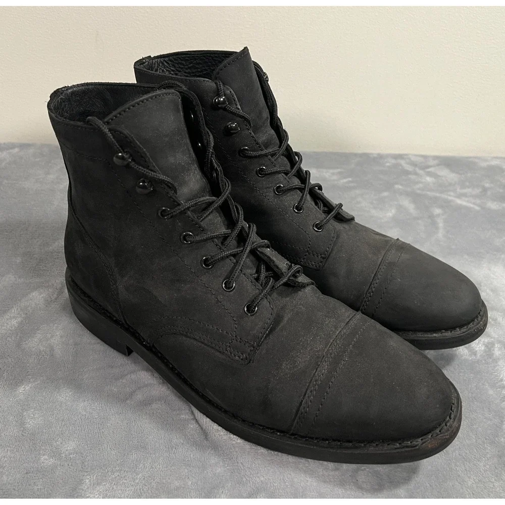 Thursday Captain Boots Mens Size 11 Black Matte Leather Lace Up Cap Toe Chukka